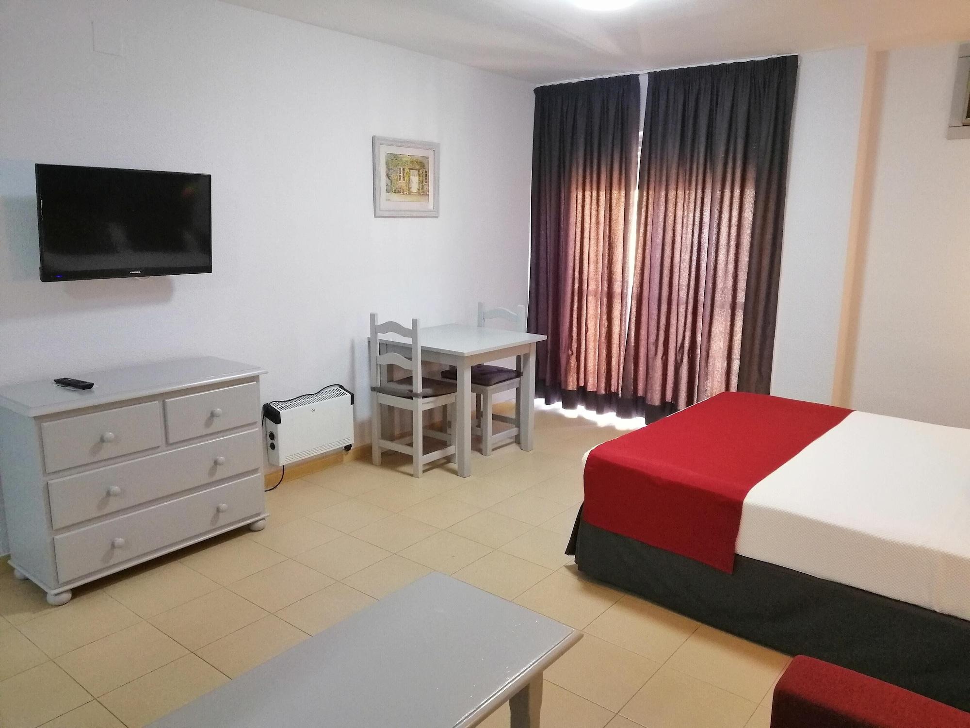 Apartamentos Puerta Del Sur Σεβίλλη Εξωτερικό φωτογραφία