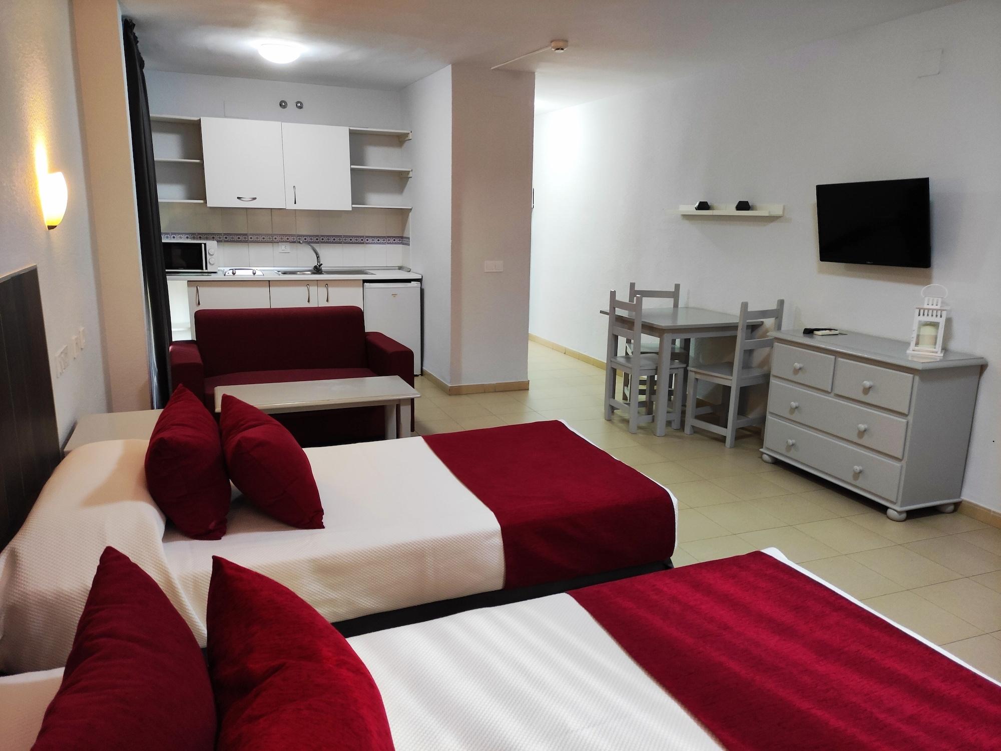 Apartamentos Puerta Del Sur Σεβίλλη Εξωτερικό φωτογραφία